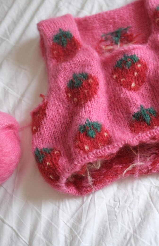 Fruity Vest Strawberry Zestaw HipKnit
