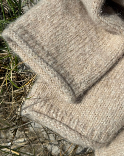 Cloud Sweater [EN + PL] [Wzór w formie papierowej]