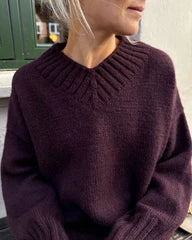 Hannah Sweater V-neck [EN + PL] [Wzór w formie papierowej]
