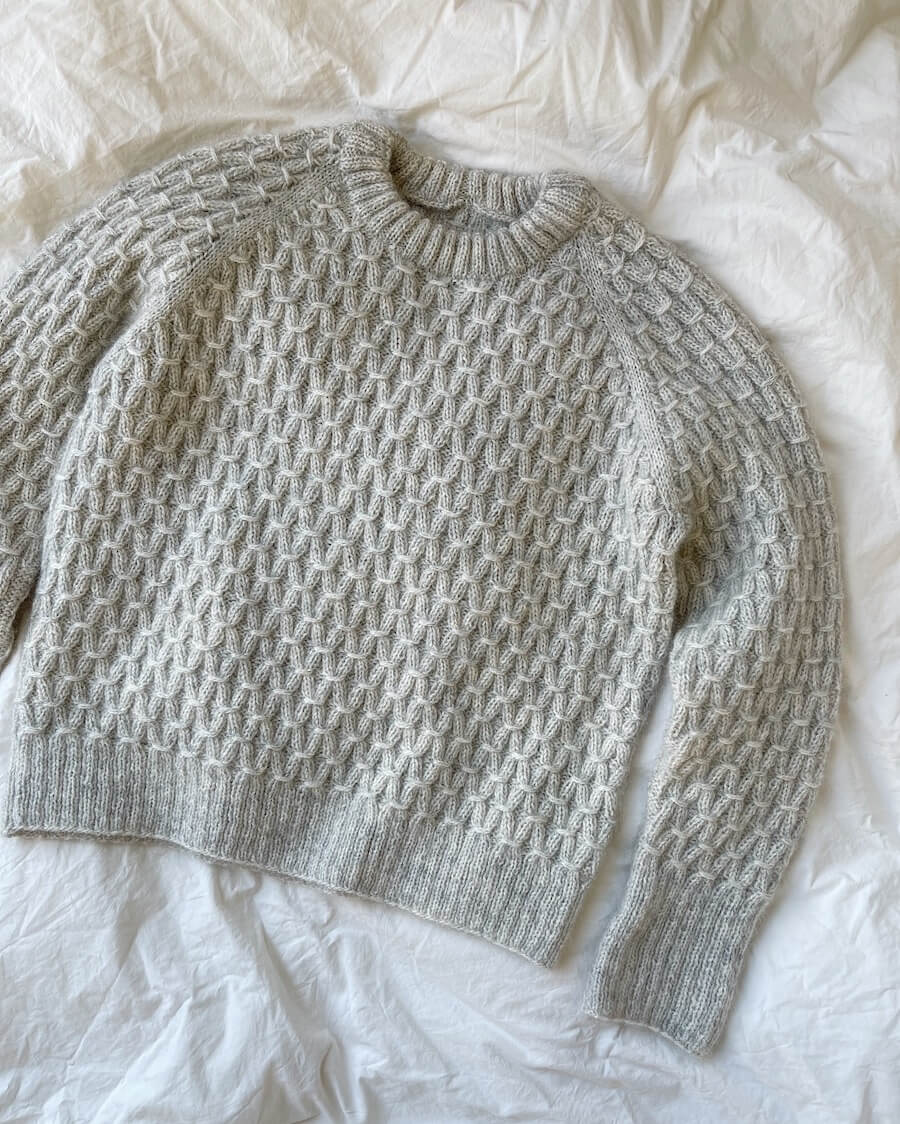 Jenny Sweater [EN] [Wzór w formie papierowej]