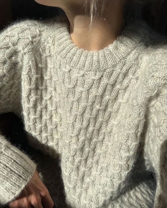 Jenny Sweater [EN] [Wzór w formie papierowej]
