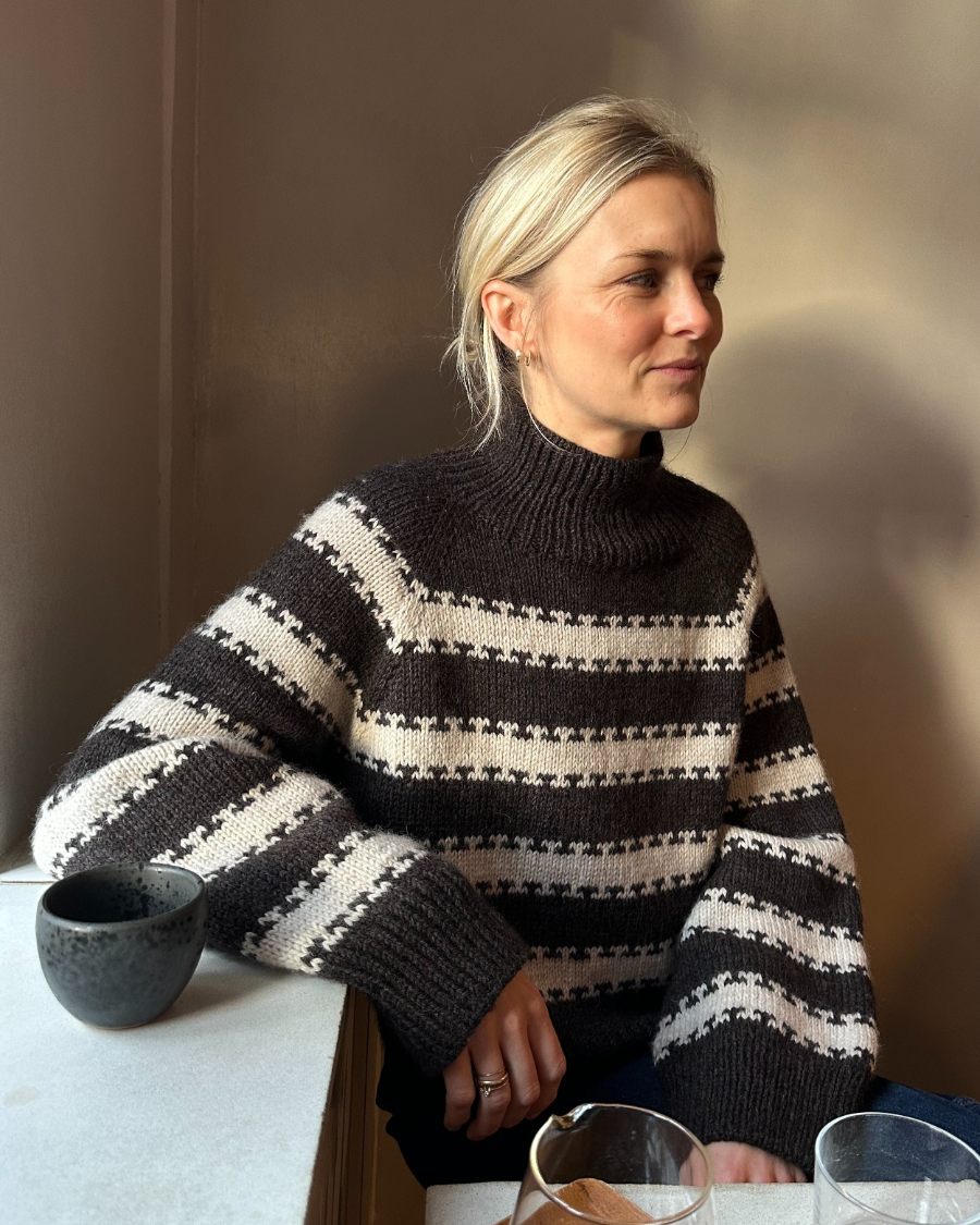 Key Sweater [EN + PL] [Wzór w formie papierowej]