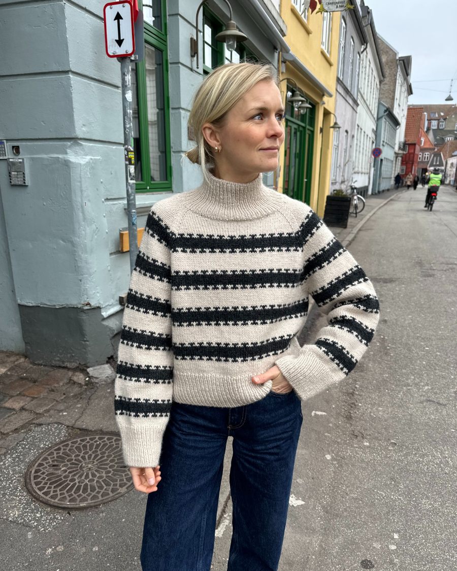 Key Sweater [EN + PL] [Wzór w formie papierowej]