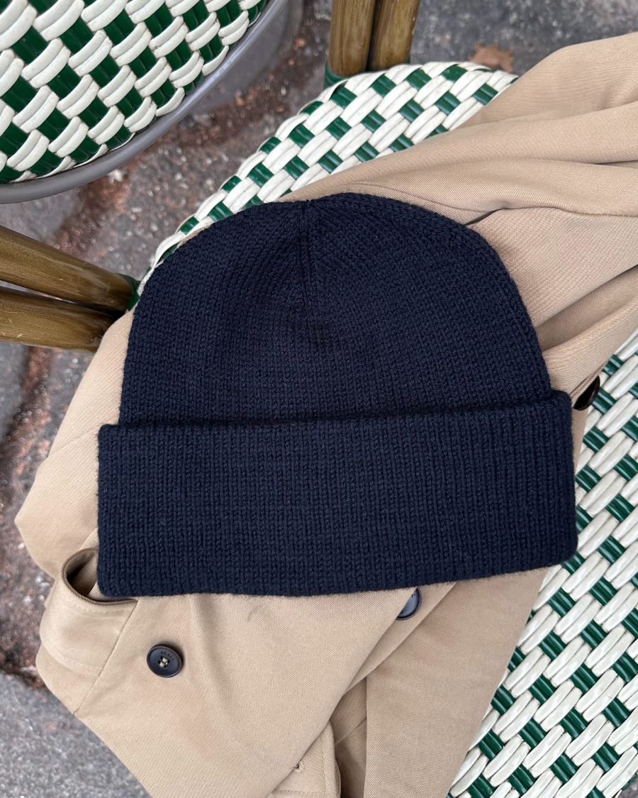 Oslo Hat [EN + PL] [Wzór w formie papierowej]