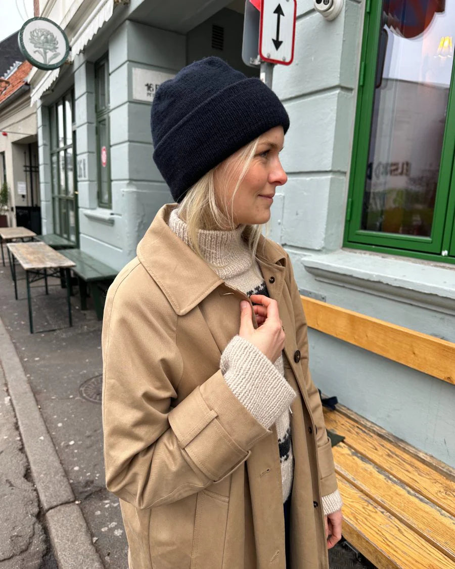 Oslo Hat [EN + PL] [Wzór w formie papierowej]