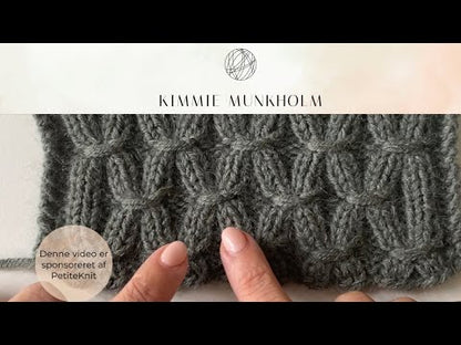 Jenny Sweater [EN] [Wzór w formie papierowej]