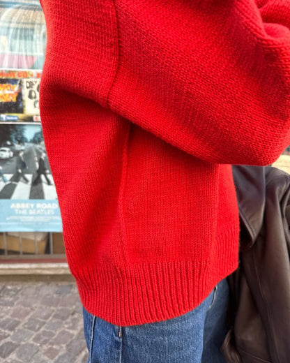 Scarlet Sweater [EN + PL] [Wzór w formie papierowej]