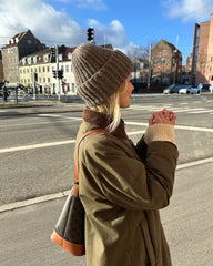 September Hat [EN + PL] [Wzór w formie papierowej]