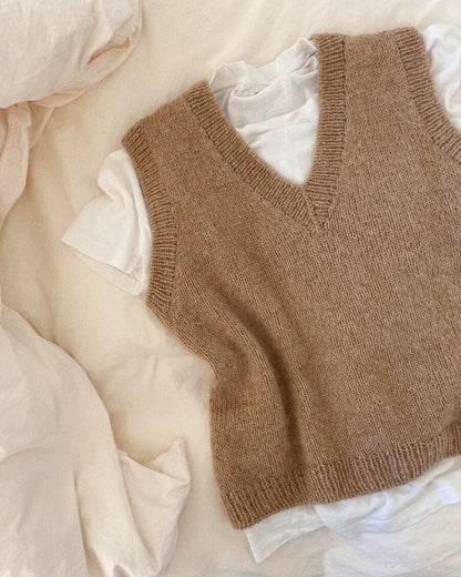 Stockholm Slipover V-neck [EN] [Wzór w formie papierowej]